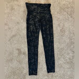 SPANX Black Camouflage Leggings